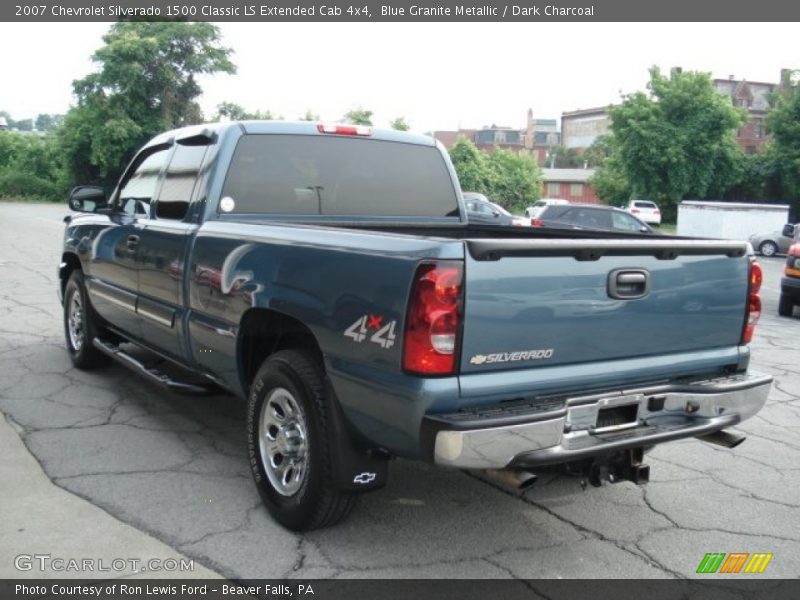 Blue Granite Metallic / Dark Charcoal 2007 Chevrolet Silverado 1500 Classic LS Extended Cab 4x4