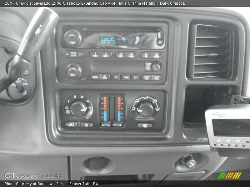 Blue Granite Metallic / Dark Charcoal 2007 Chevrolet Silverado 1500 Classic LS Extended Cab 4x4
