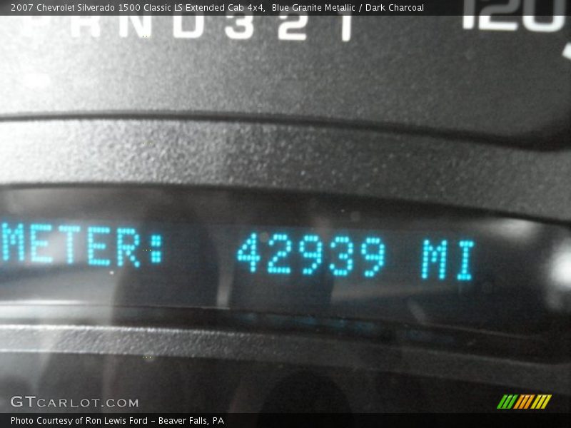 Blue Granite Metallic / Dark Charcoal 2007 Chevrolet Silverado 1500 Classic LS Extended Cab 4x4