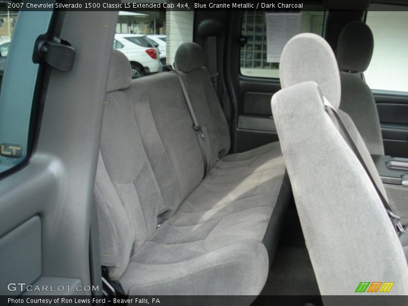 Blue Granite Metallic / Dark Charcoal 2007 Chevrolet Silverado 1500 Classic LS Extended Cab 4x4