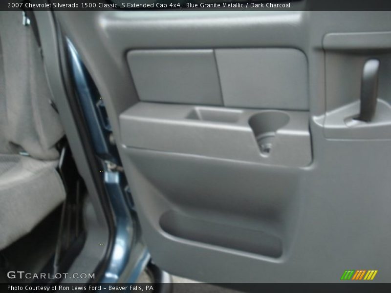 Blue Granite Metallic / Dark Charcoal 2007 Chevrolet Silverado 1500 Classic LS Extended Cab 4x4