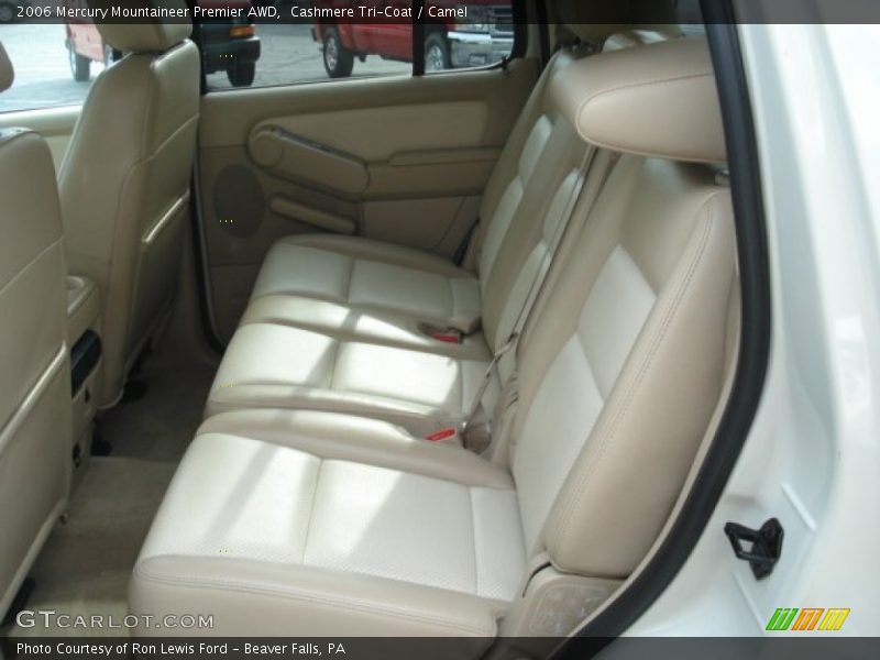 Cashmere Tri-Coat / Camel 2006 Mercury Mountaineer Premier AWD
