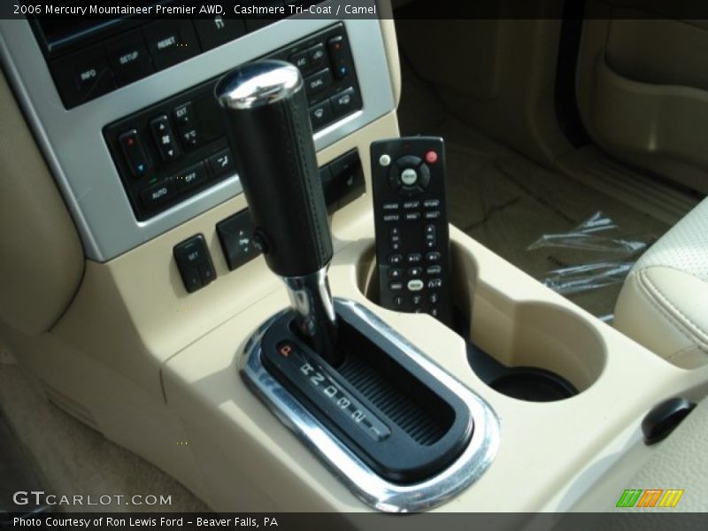 Cashmere Tri-Coat / Camel 2006 Mercury Mountaineer Premier AWD