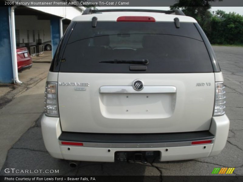 Cashmere Tri-Coat / Camel 2006 Mercury Mountaineer Premier AWD