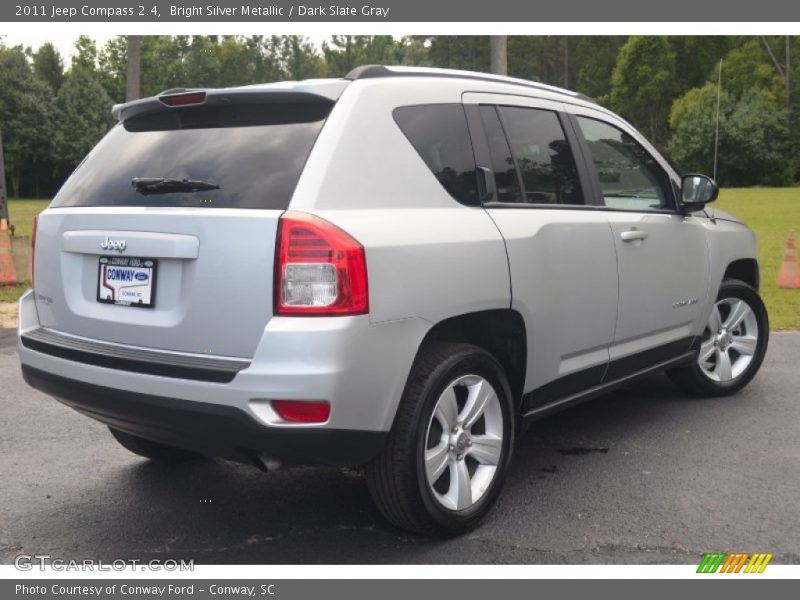 Bright Silver Metallic / Dark Slate Gray 2011 Jeep Compass 2.4
