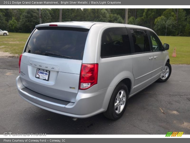 Bright Silver Metallic / Black/Light Graystone 2011 Dodge Grand Caravan Mainstreet
