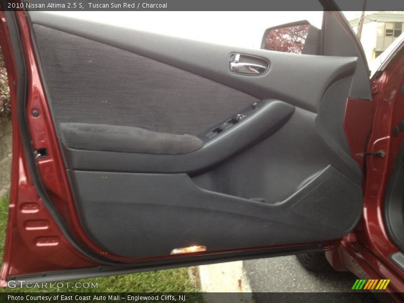 Tuscan Sun Red / Charcoal 2010 Nissan Altima 2.5 S