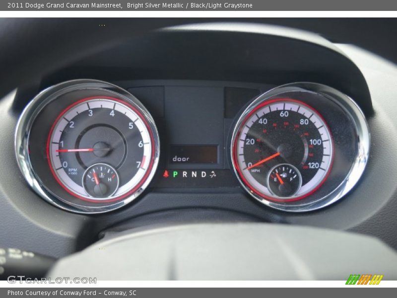 Bright Silver Metallic / Black/Light Graystone 2011 Dodge Grand Caravan Mainstreet