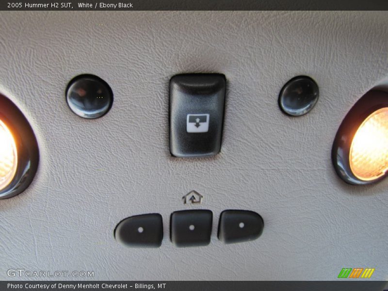 White / Ebony Black 2005 Hummer H2 SUT