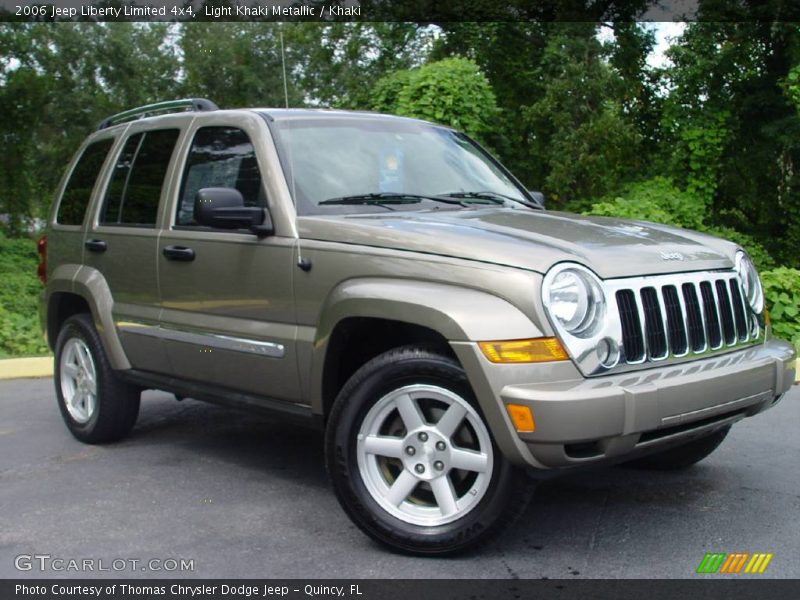 Light Khaki Metallic / Khaki 2006 Jeep Liberty Limited 4x4