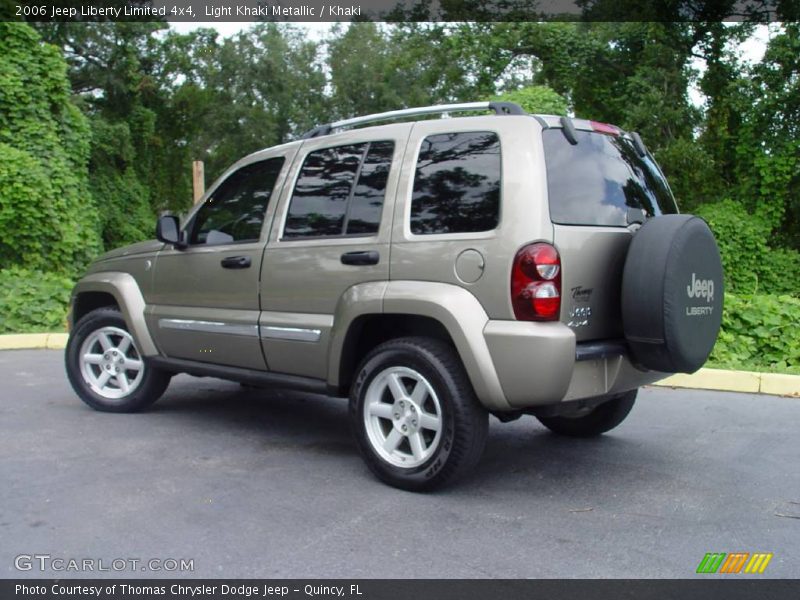 Light Khaki Metallic / Khaki 2006 Jeep Liberty Limited 4x4