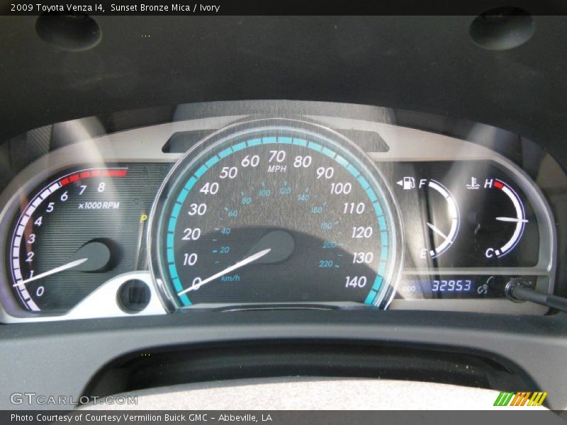 Sunset Bronze Mica / Ivory 2009 Toyota Venza I4