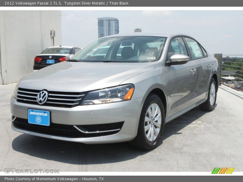 Tungsten Silver Metallic / Titan Black 2012 Volkswagen Passat 2.5L S