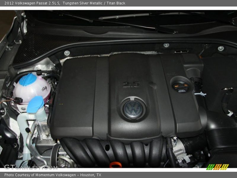 Tungsten Silver Metallic / Titan Black 2012 Volkswagen Passat 2.5L S