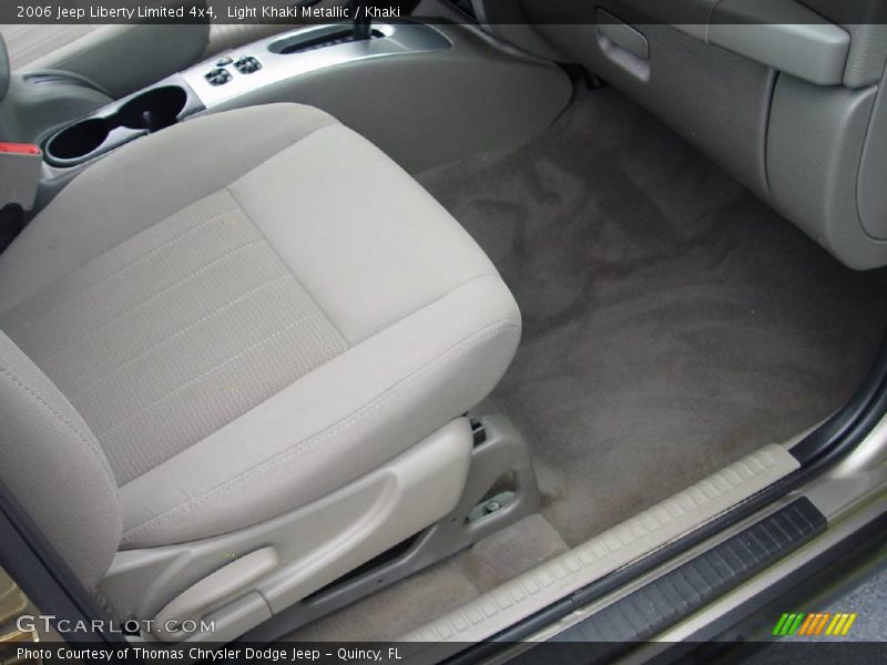 Light Khaki Metallic / Khaki 2006 Jeep Liberty Limited 4x4