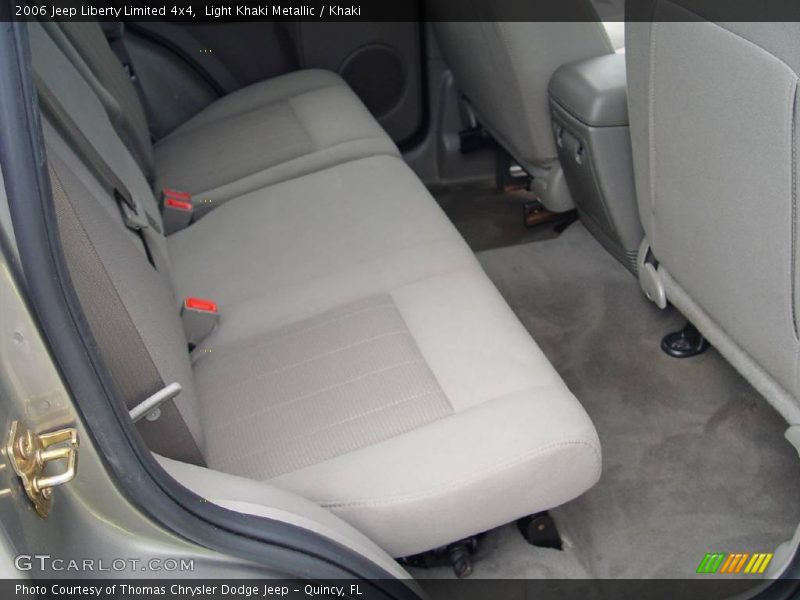 Light Khaki Metallic / Khaki 2006 Jeep Liberty Limited 4x4