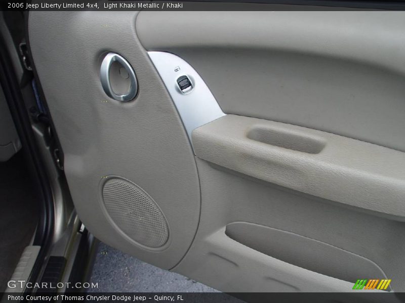 Light Khaki Metallic / Khaki 2006 Jeep Liberty Limited 4x4