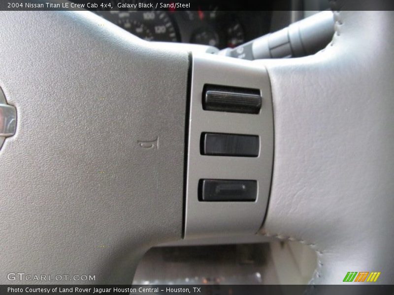 Galaxy Black / Sand/Steel 2004 Nissan Titan LE Crew Cab 4x4