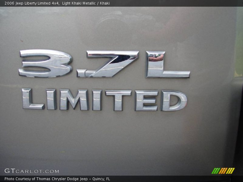 Light Khaki Metallic / Khaki 2006 Jeep Liberty Limited 4x4