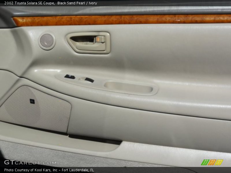 Black Sand Pearl / Ivory 2002 Toyota Solara SE Coupe