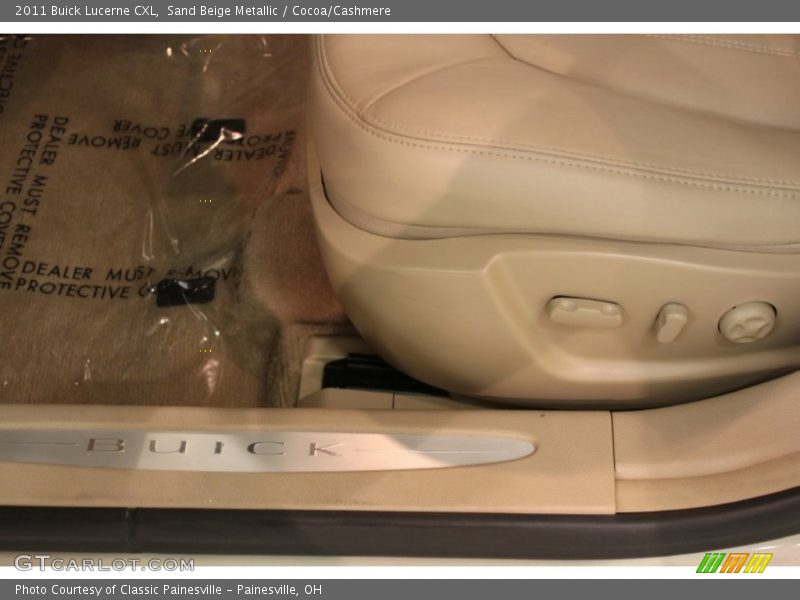 Sand Beige Metallic / Cocoa/Cashmere 2011 Buick Lucerne CXL