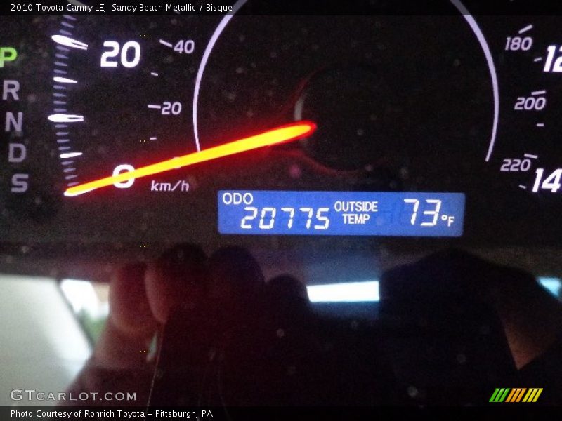 Sandy Beach Metallic / Bisque 2010 Toyota Camry LE