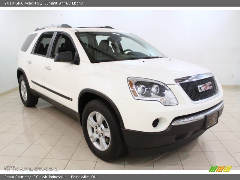 Front 3/4 View of 2010 Acadia SL