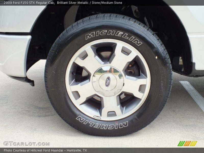 Brilliant Silver Metallic / Stone/Medium Stone 2009 Ford F150 STX Regular Cab