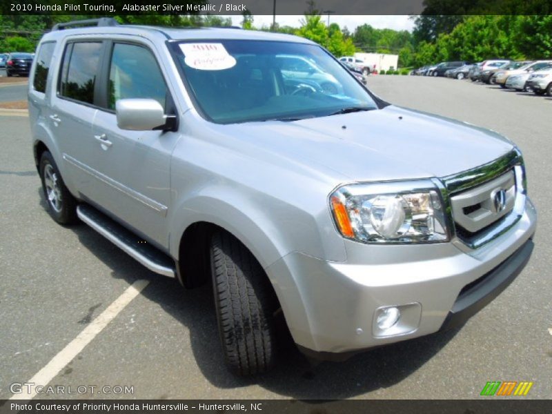 Front 3/4 View of 2010 Pilot Touring