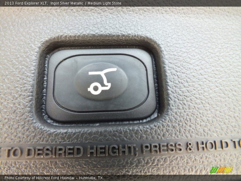 Ingot Silver Metallic / Medium Light Stone 2013 Ford Explorer XLT