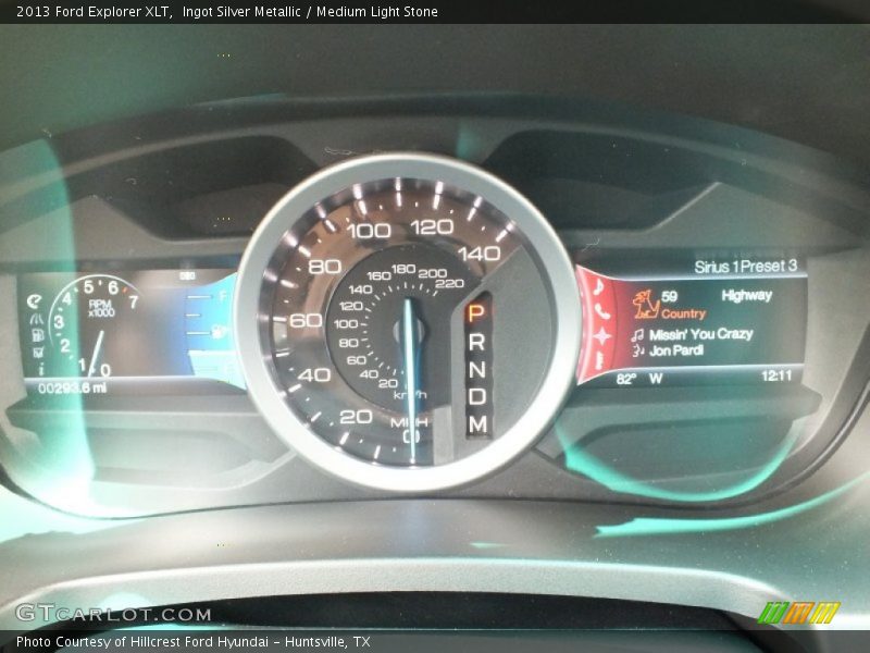 Ingot Silver Metallic / Medium Light Stone 2013 Ford Explorer XLT