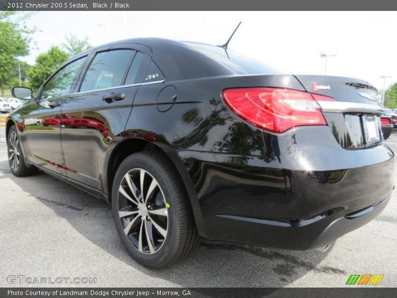 Black / Black 2012 Chrysler 200 S Sedan