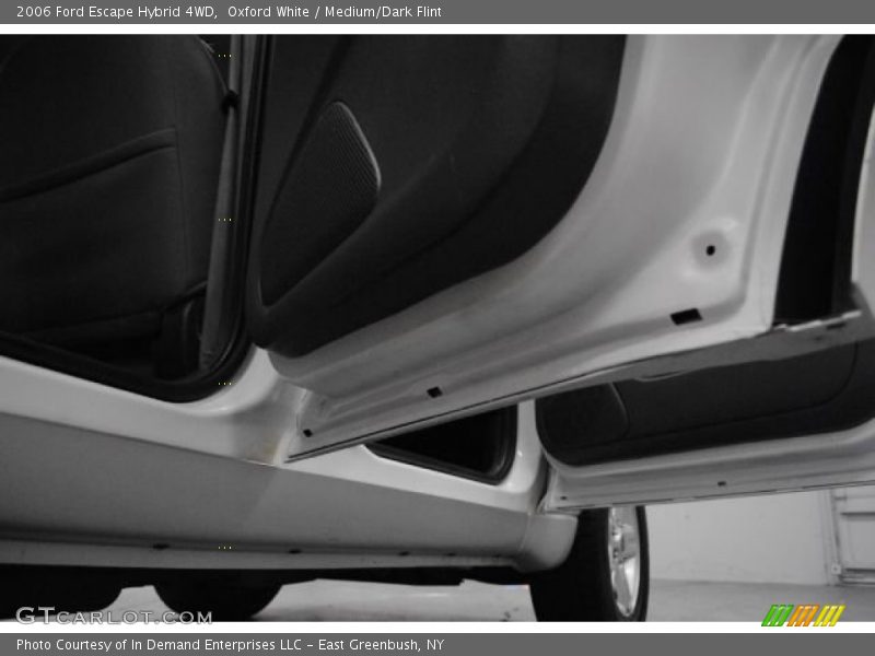 Oxford White / Medium/Dark Flint 2006 Ford Escape Hybrid 4WD