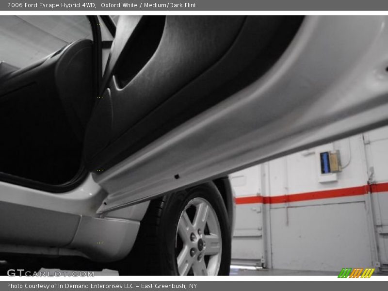 Oxford White / Medium/Dark Flint 2006 Ford Escape Hybrid 4WD