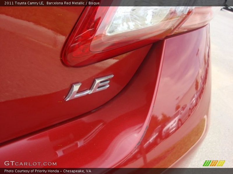 Barcelona Red Metallic / Bisque 2011 Toyota Camry LE