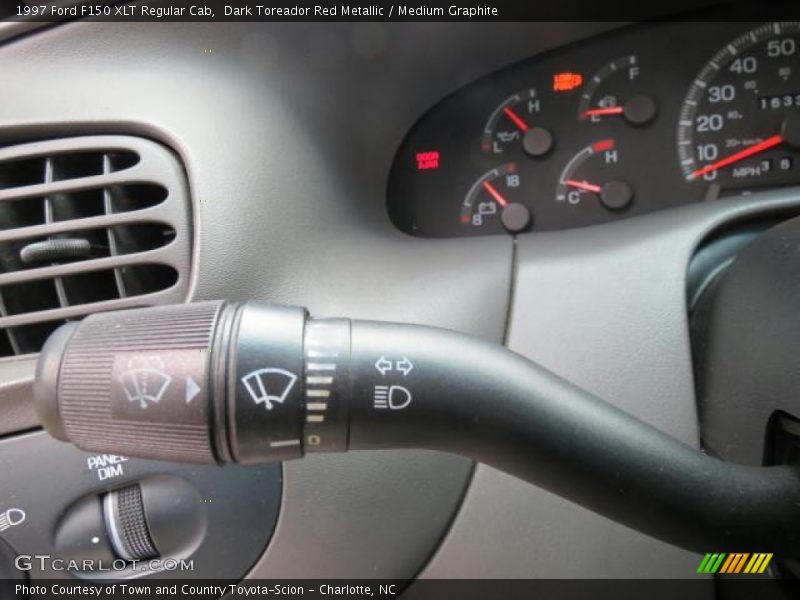 Controls of 1997 F150 XLT Regular Cab