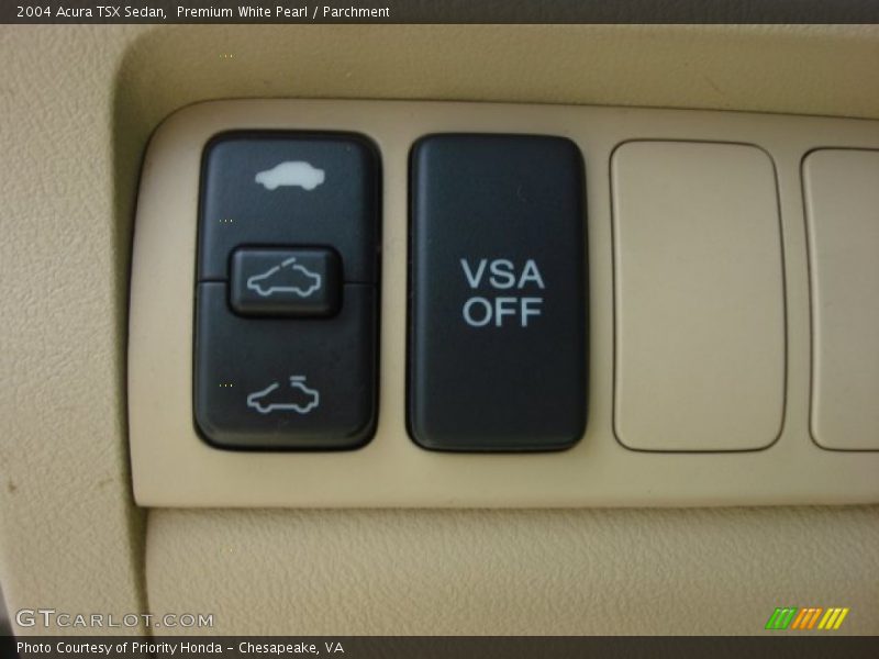 Premium White Pearl / Parchment 2004 Acura TSX Sedan