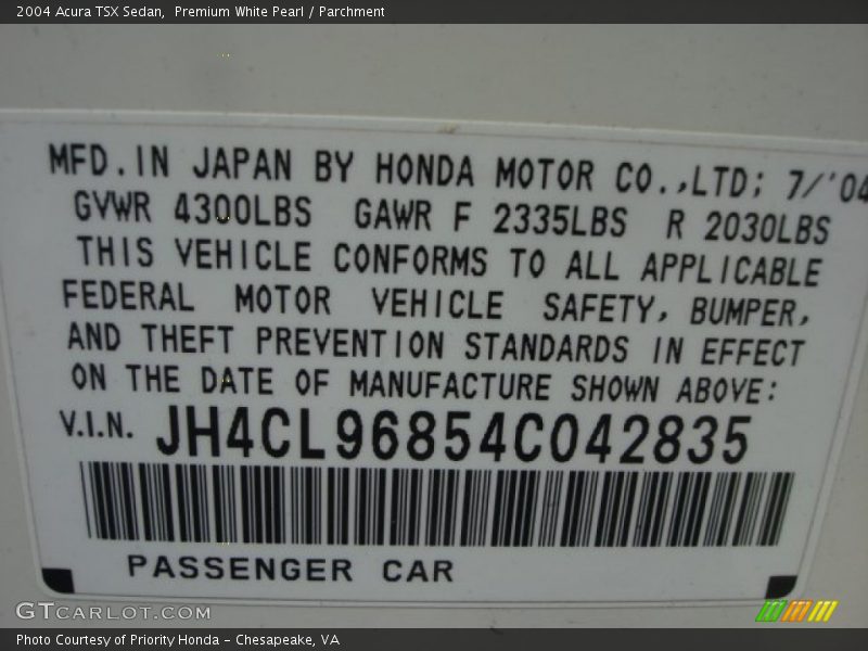 Premium White Pearl / Parchment 2004 Acura TSX Sedan
