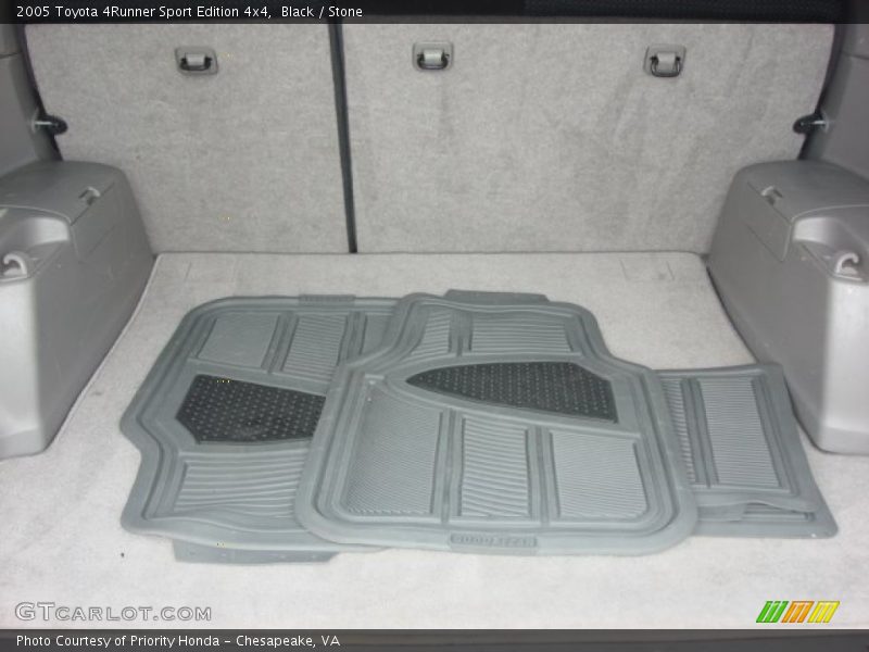 Black / Stone 2005 Toyota 4Runner Sport Edition 4x4