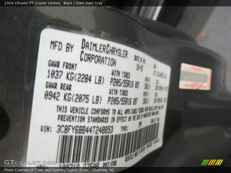 Black / Dark Slate Gray 2004 Chrysler PT Cruiser Limited