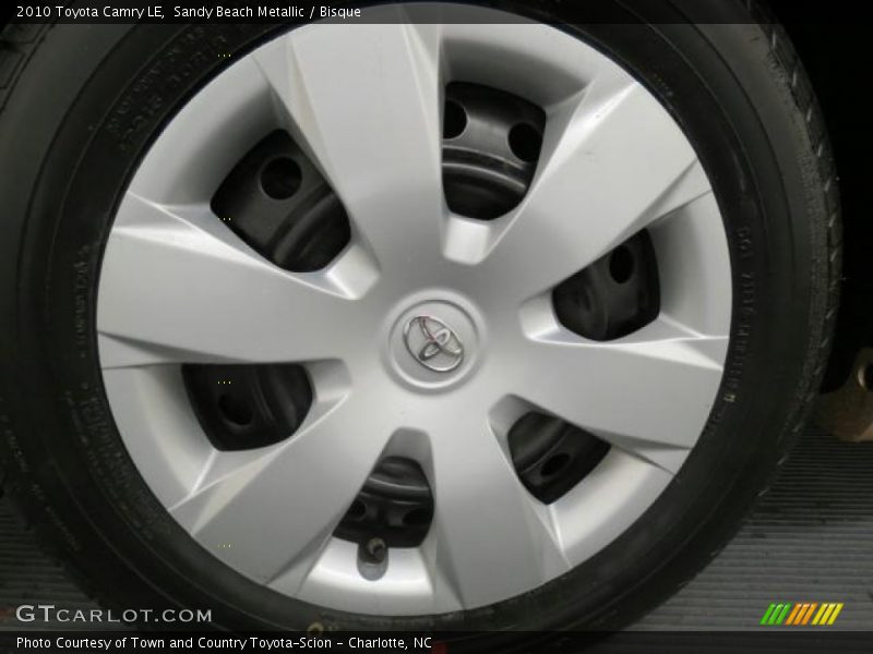 Sandy Beach Metallic / Bisque 2010 Toyota Camry LE