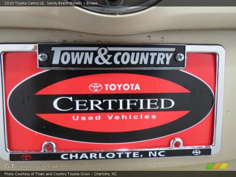 Sandy Beach Metallic / Bisque 2010 Toyota Camry LE