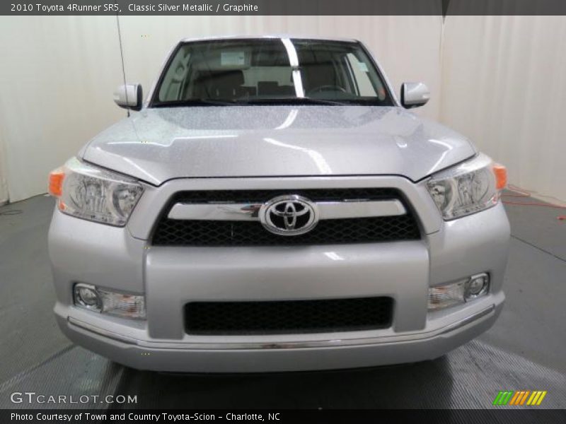 Classic Silver Metallic / Graphite 2010 Toyota 4Runner SR5