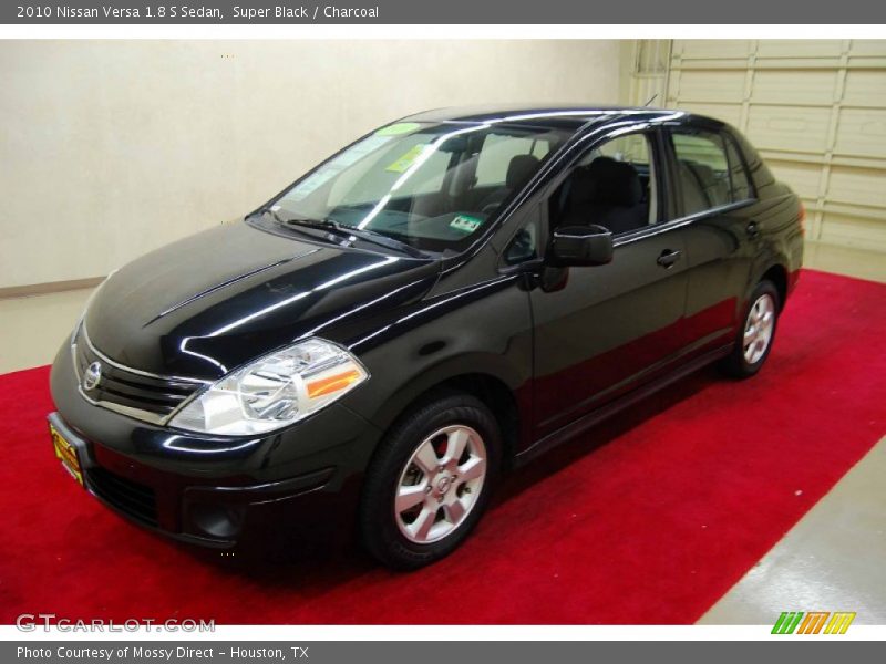 Super Black / Charcoal 2010 Nissan Versa 1.8 S Sedan