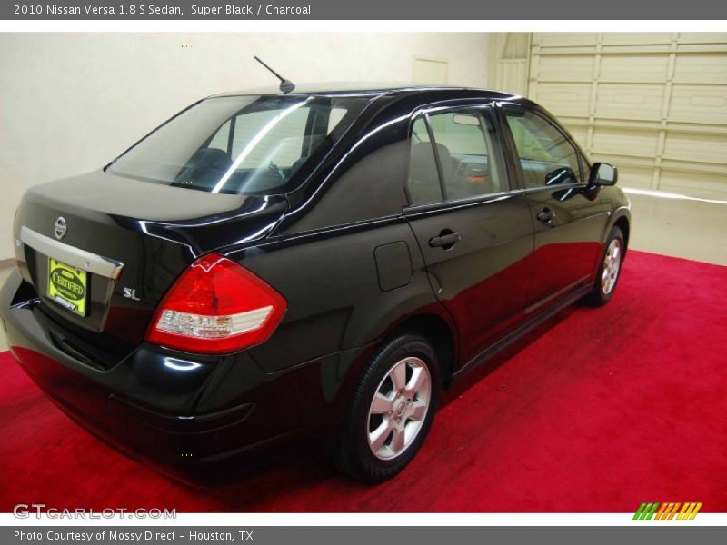 Super Black / Charcoal 2010 Nissan Versa 1.8 S Sedan