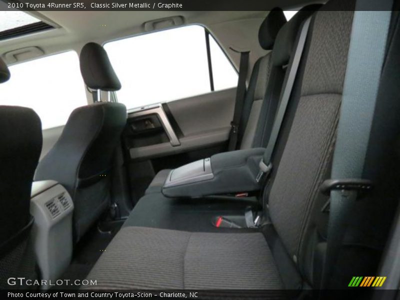 Classic Silver Metallic / Graphite 2010 Toyota 4Runner SR5