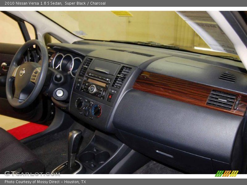Super Black / Charcoal 2010 Nissan Versa 1.8 S Sedan