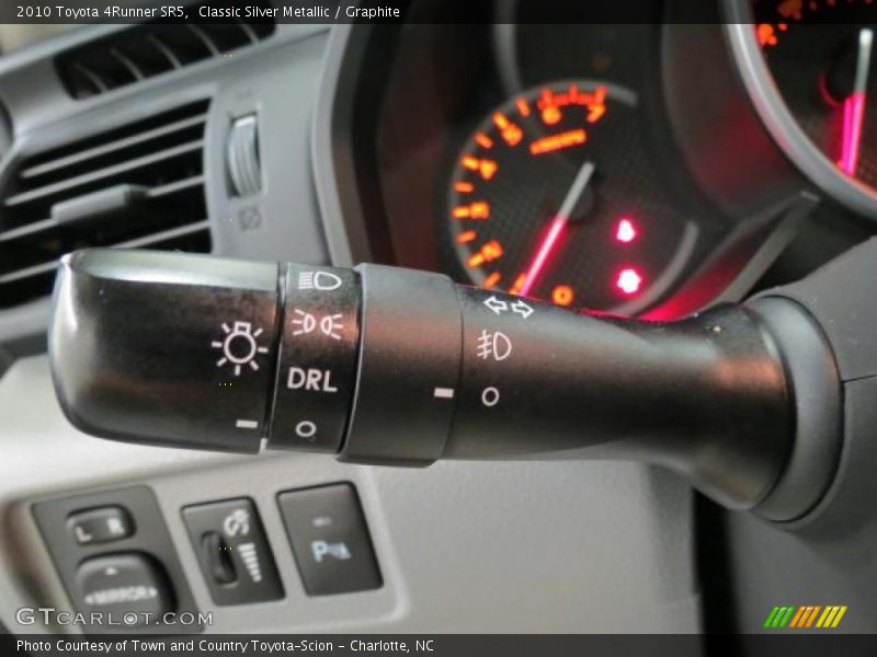 Classic Silver Metallic / Graphite 2010 Toyota 4Runner SR5