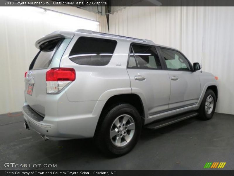 Classic Silver Metallic / Graphite 2010 Toyota 4Runner SR5