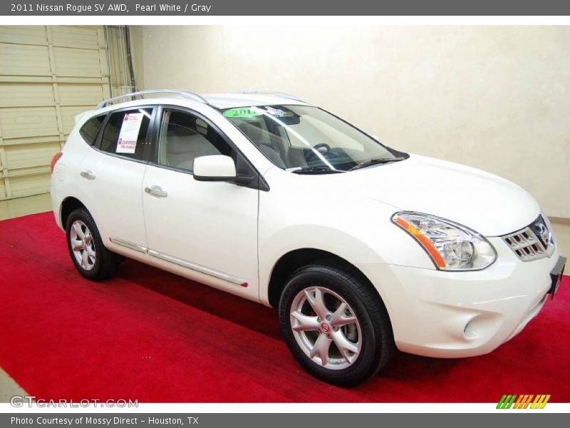 Pearl White / Gray 2011 Nissan Rogue SV AWD